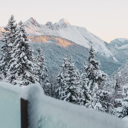 G12 - Mountain Luxury Aparthotel *