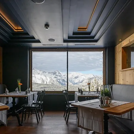 Aparthotel G12 - Mountain Luxury 4*