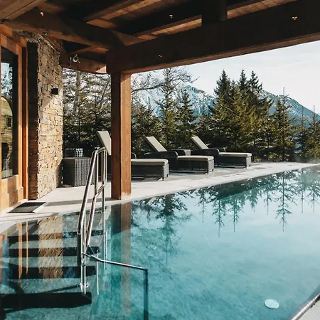 G12 - Mountain Luxury Aparthotel 4*