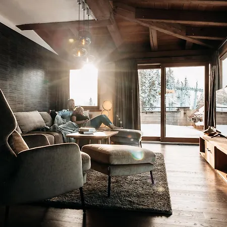 G12 - Mountain Luxury Dağ evi *