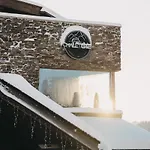 G12 - Mountain Luxury *